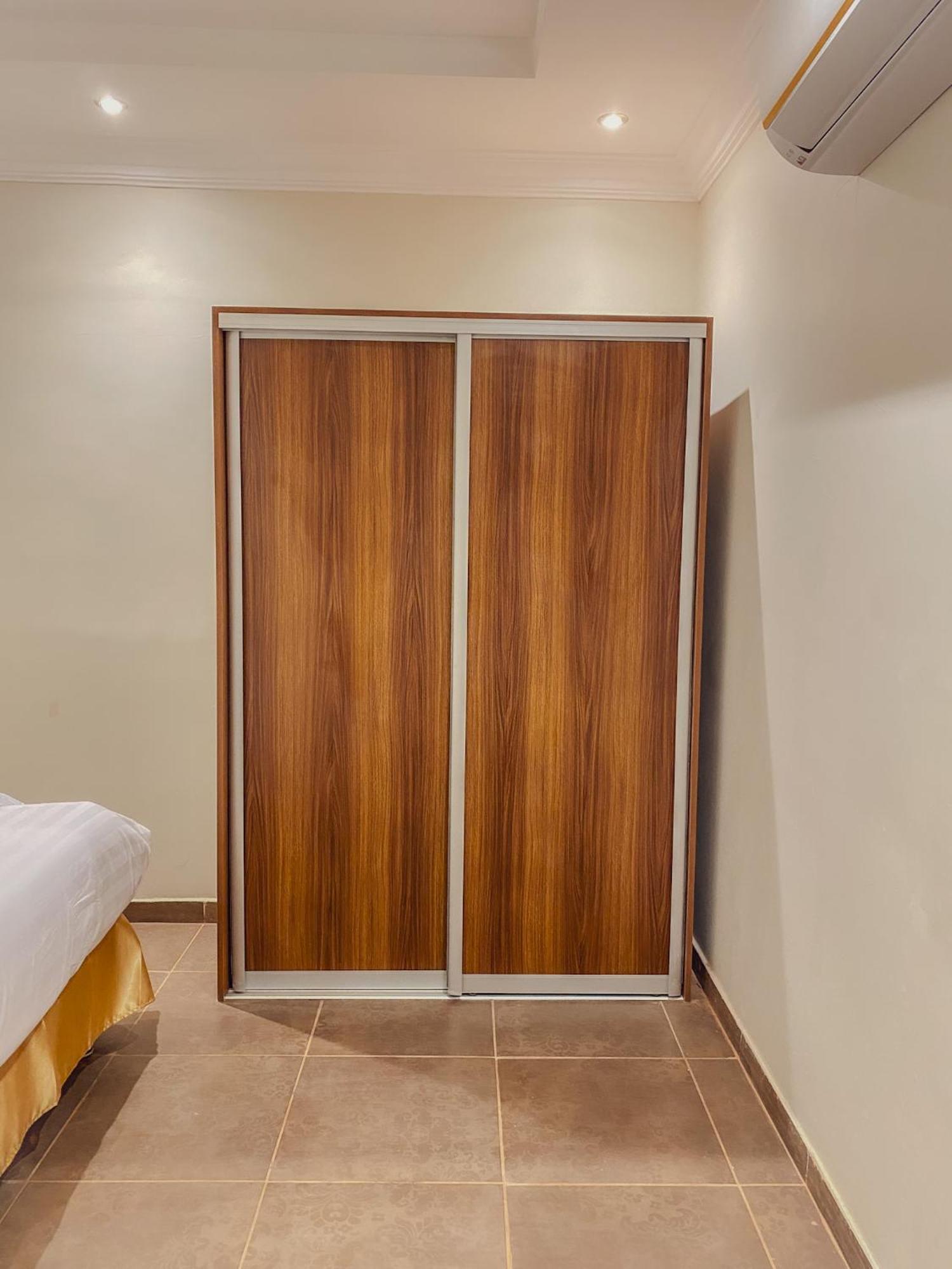Comfort Inn Al Taawon - Family Only リヤード エクステリア 写真